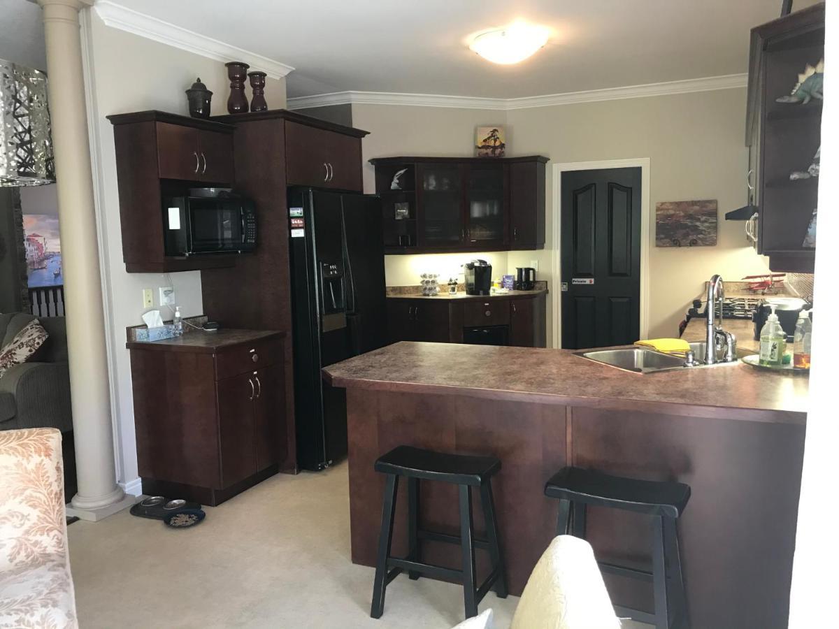 Cozy Luxury On The Thames In Ontario! Διαμέρισμα Λονδίνο Εξωτερικό φωτογραφία